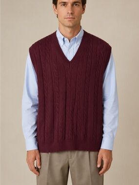 Vintage Jacobson’s 100% Lambswool Cable Knit Sweater Vest Burgundy XXL